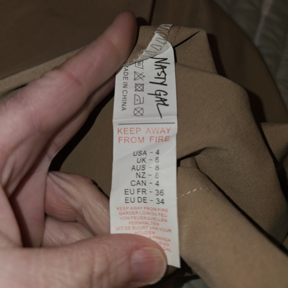 Nasty Gal, Women's Size 4, Off the shoulder Mini-dress - Picture 4 of 8